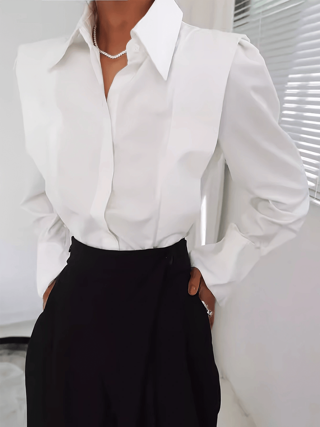 Marja | Verfijnde Klassieke Blouse