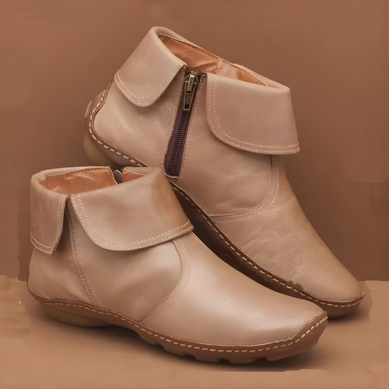 Lotte | Comfortabele Enkellaarzen met Klittenbandsluiting