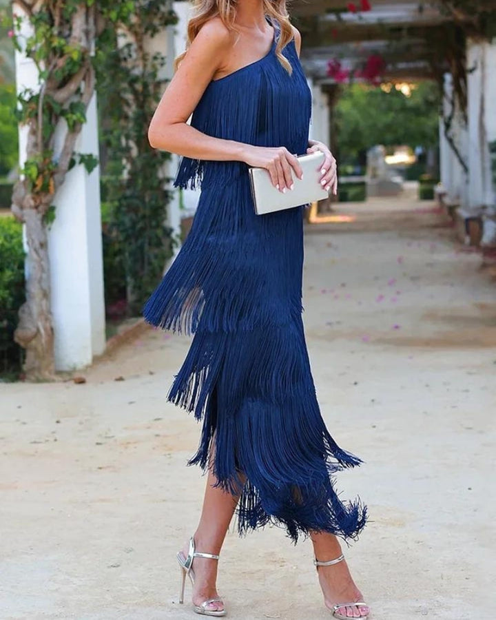 Marit | Elegante Franjejurk met Asymmetrische Schouder