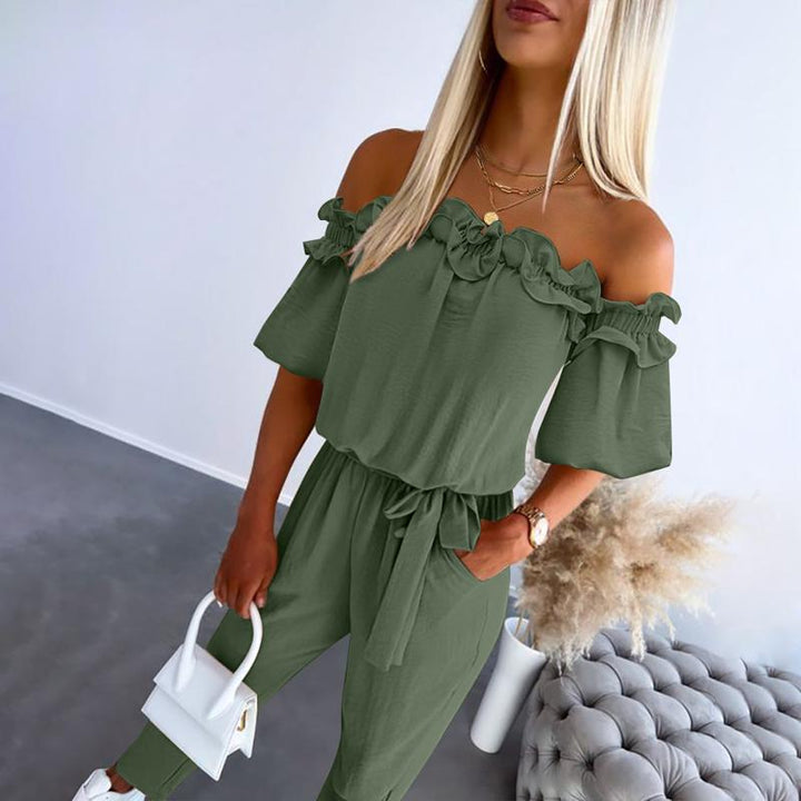 Esther | Elegante Off-Shoulder Jumpsuit met Striktaille