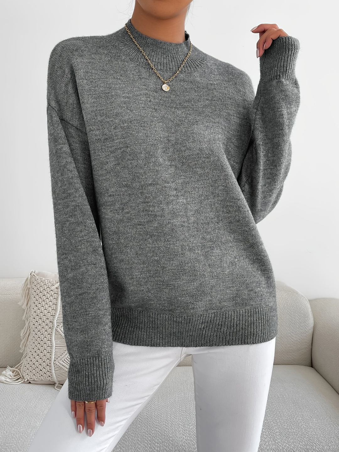 Britt | Elegante Trui met Opstaande Col