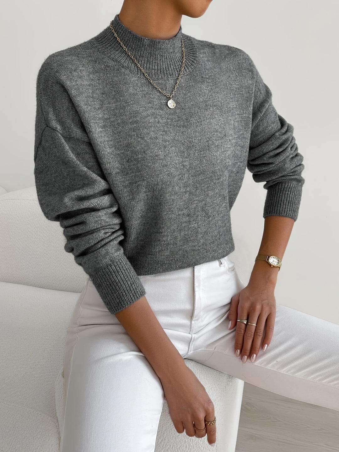 Britt | Elegante Trui met Opstaande Col