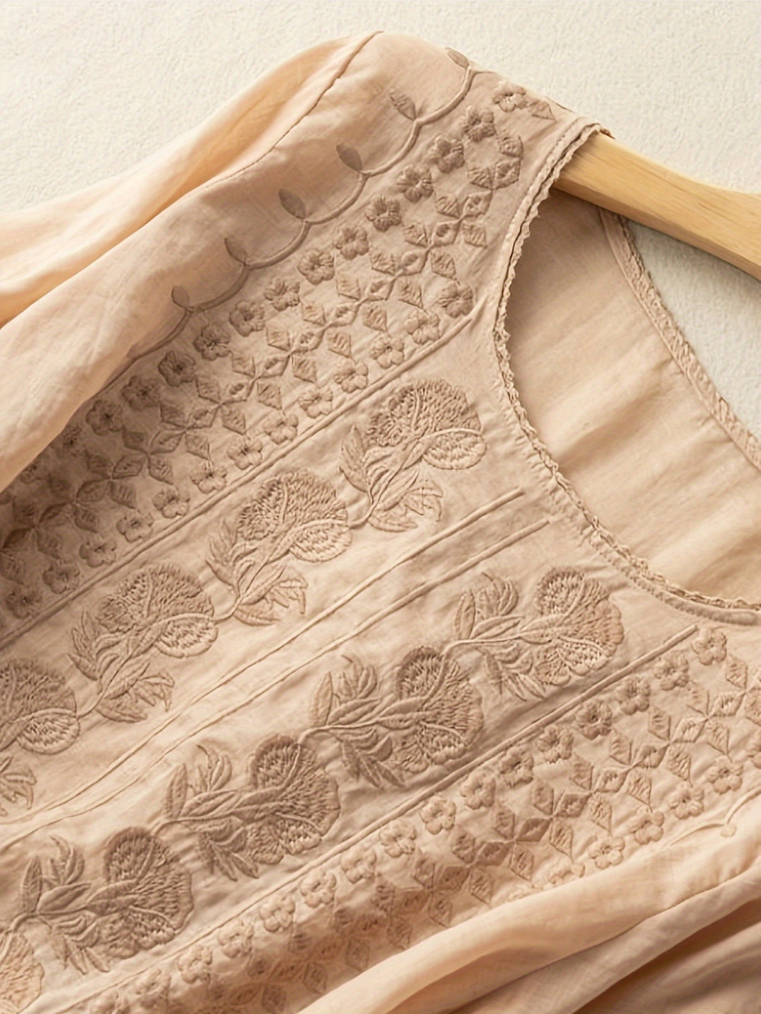 Willemien | Fijn Geborduurde Blouse