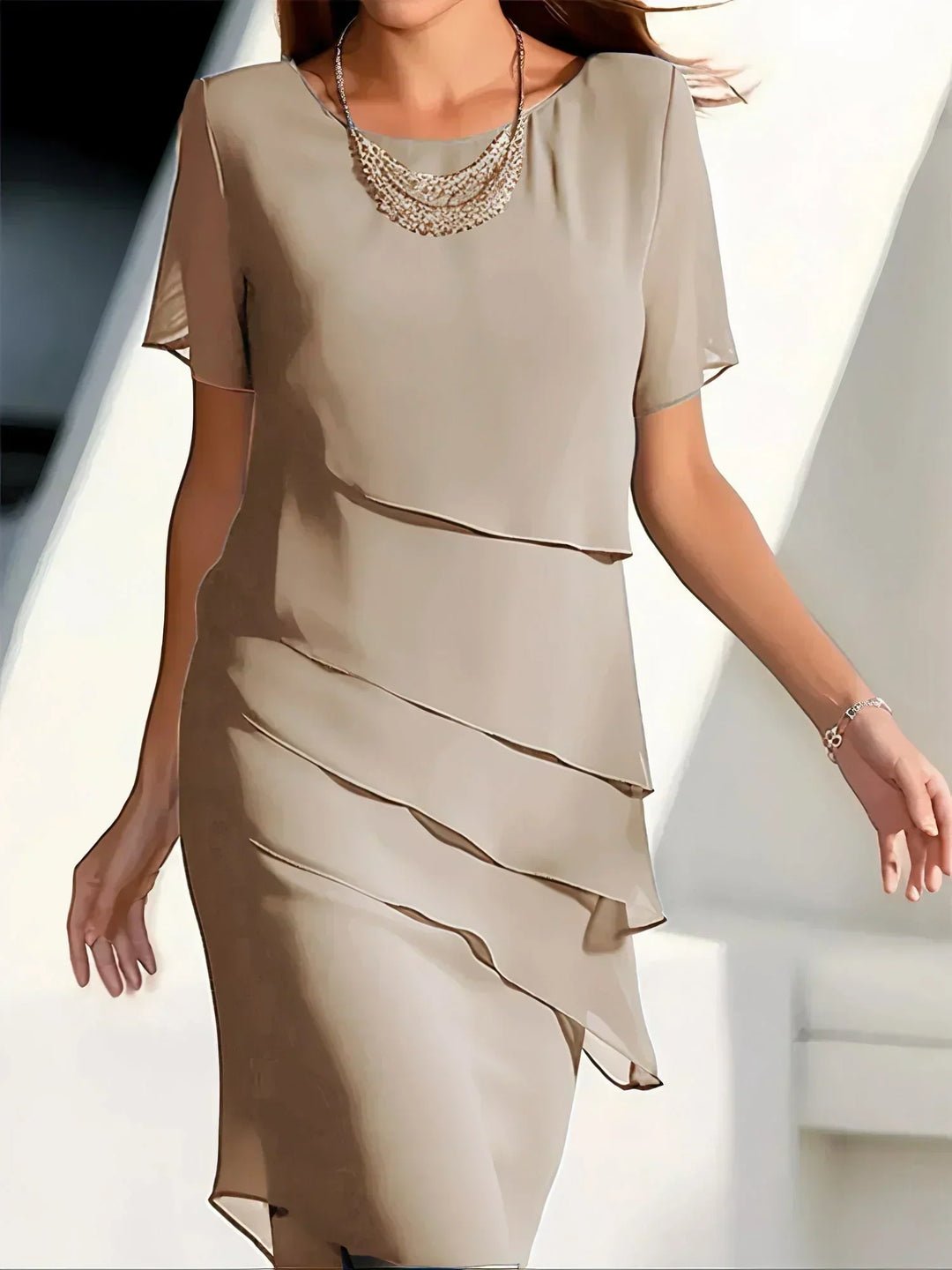 Alexa | Elegante Zwierige Jurk met Korte Mouwen