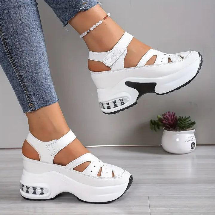 Petra | Comfortabele Sleehak Sandalen