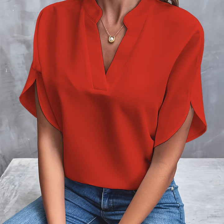 Eliana | Stijlvolle Gedrapeerde Blouse met V-Hals