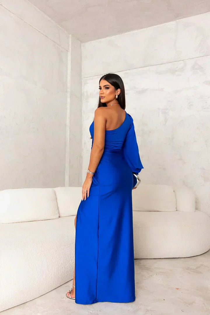 Daphne | Elegante avondjurk met één schouder en split