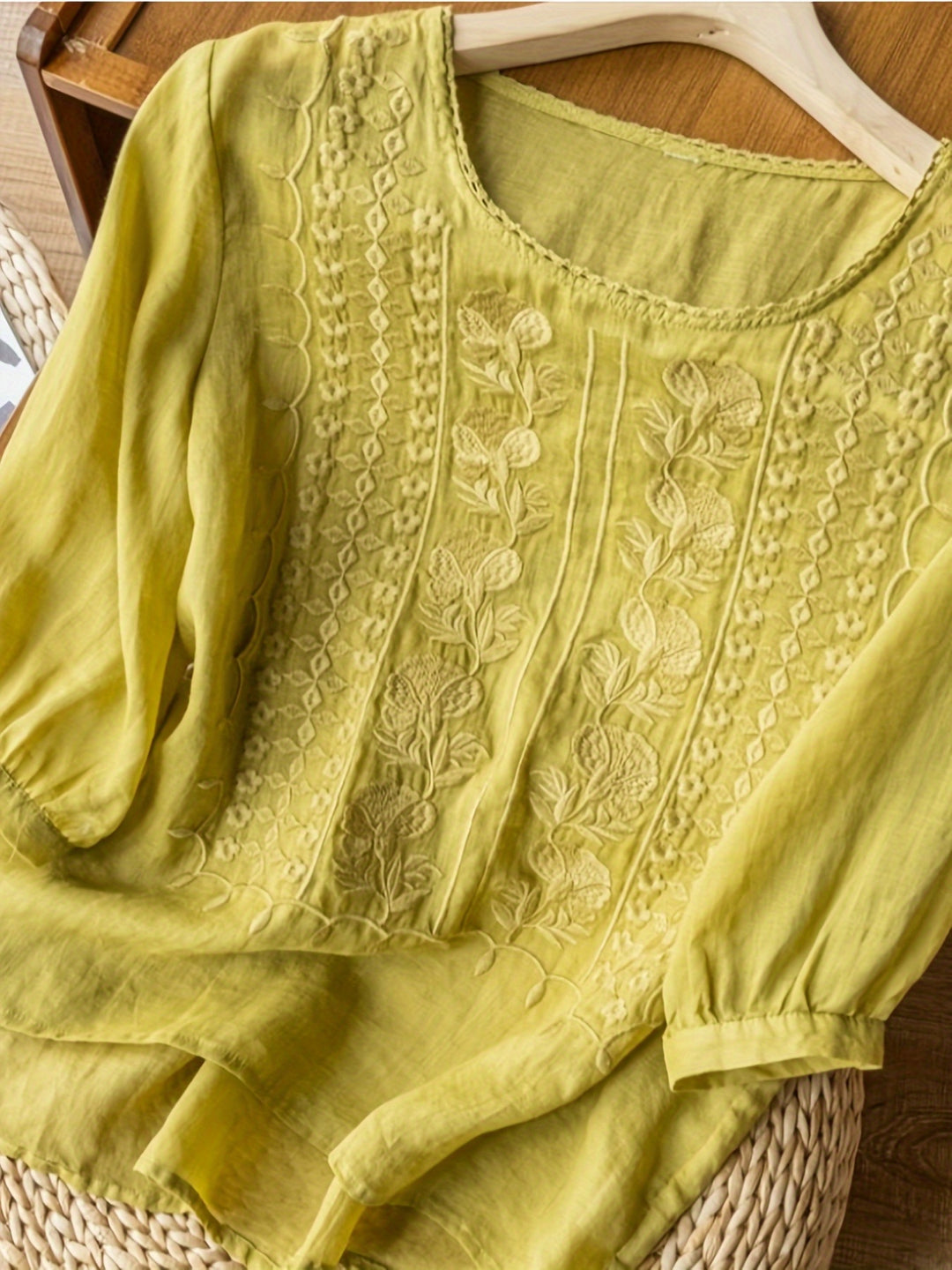 Willemien | Fijn Geborduurde Blouse