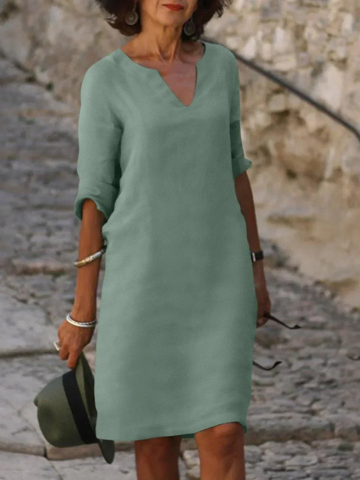 Monique | Elegante soepel vallende jurk met V-hals