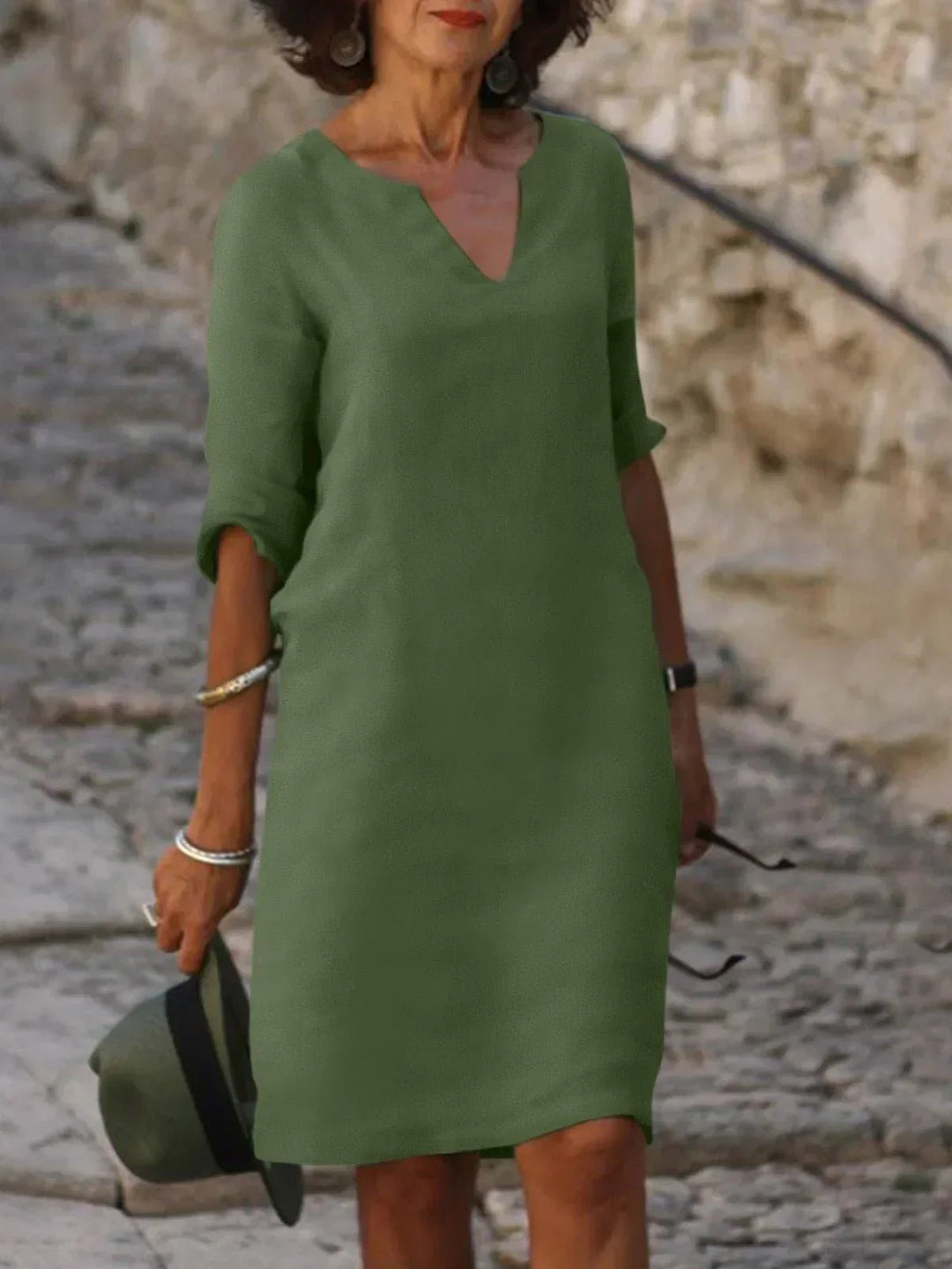 Monique | Elegante soepel vallende jurk met V-hals